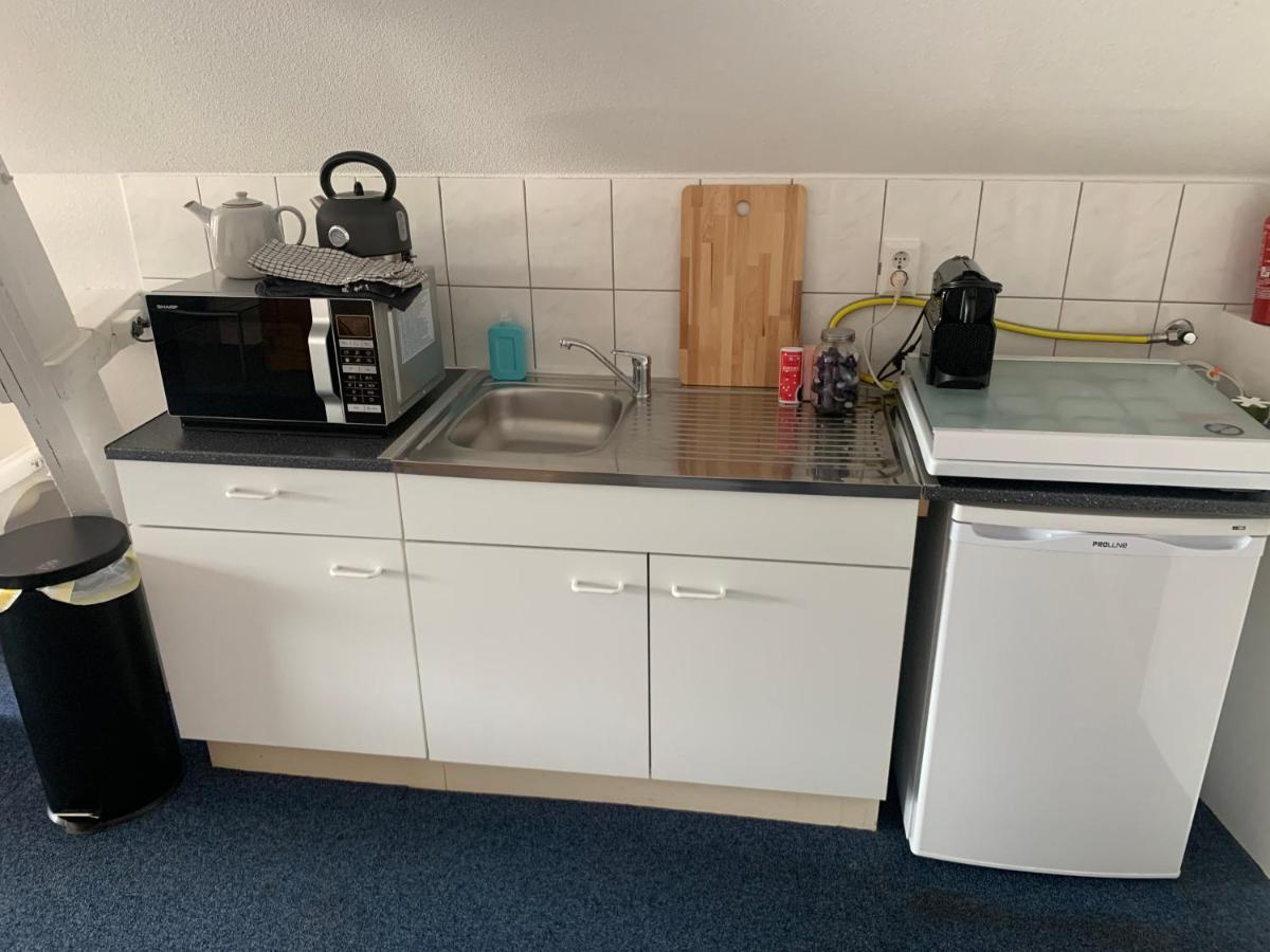 Pakhuis aan de Haven - bakboord Zierikzee Buitenkant foto